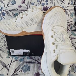 Women's CXT-2 Trainer, SIZE 6.5, NEW, White